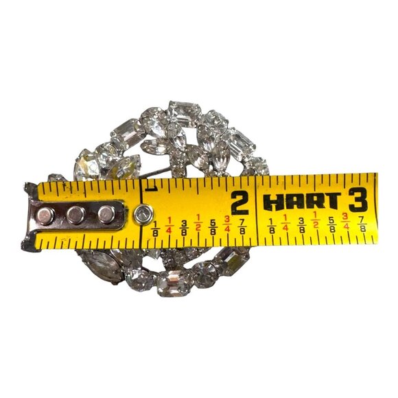 Vintage Weiss Multi Layer Baguette Clear Rhinestone Circle Brooch Pin 2" Signed - Picture 4 of 6